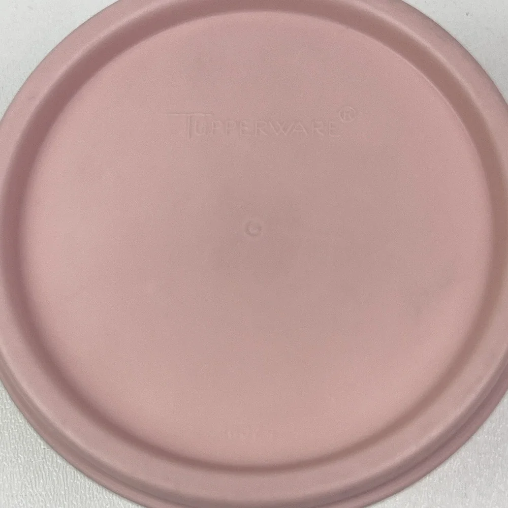 Tupperware Snack Cups 4 oz. Container 1807 Pink Lid Vintage Sure Seal